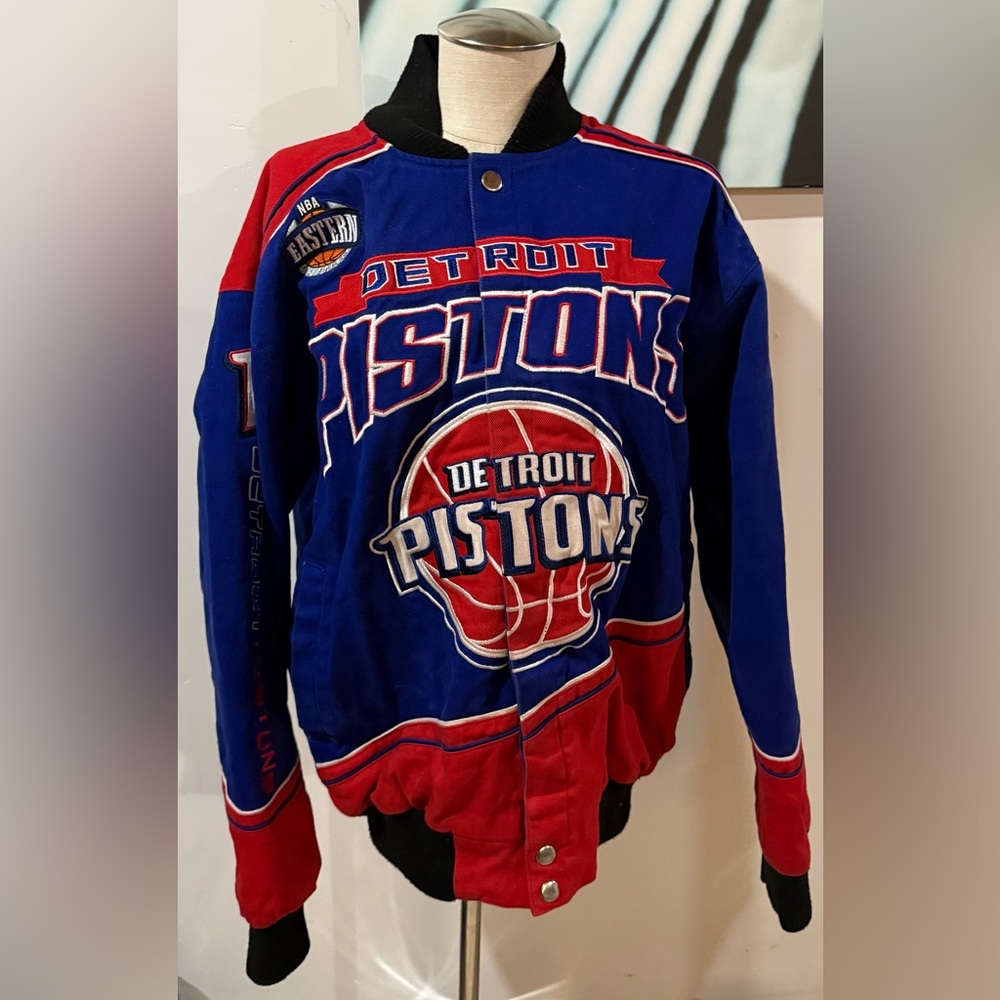 G-III Detroit Pistons NBA Jacket Medium